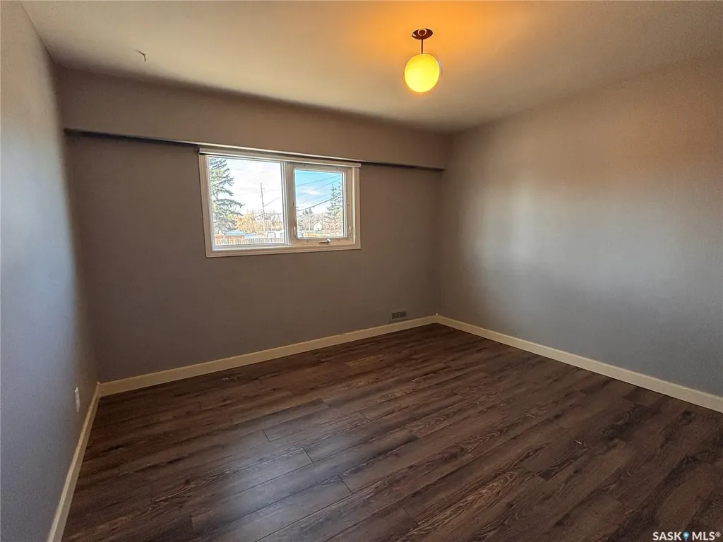 418 4th Avenue W Kindersley SK S0L 1S0