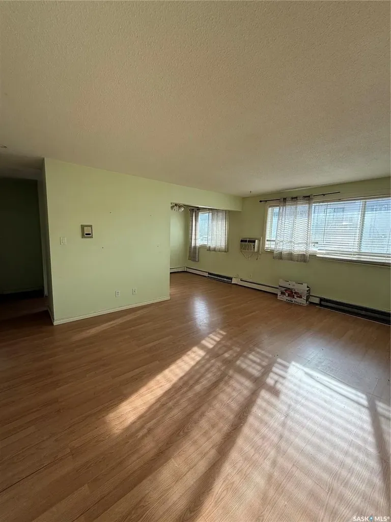 26 Shaw Street Regina SK S4P 0J3
