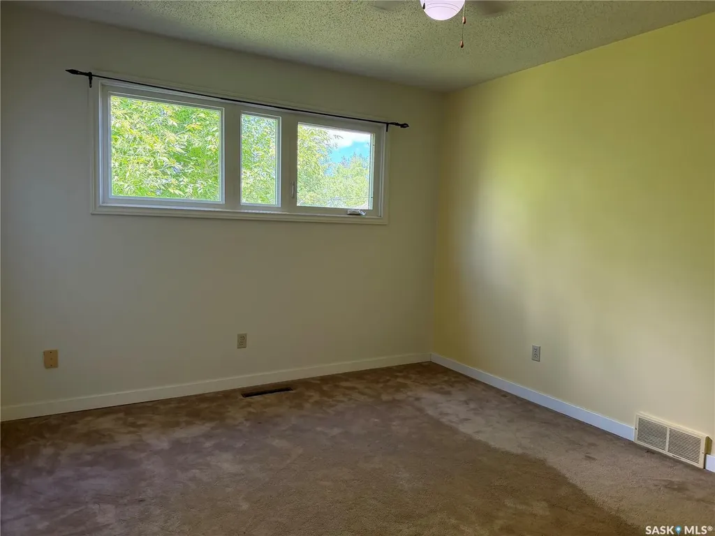 110 Hatton Avenue E Melfort SK S0E 1A0