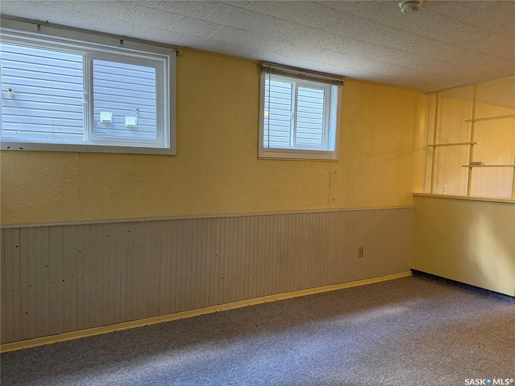 110 Hatton Avenue E Melfort SK S0E 1A0
