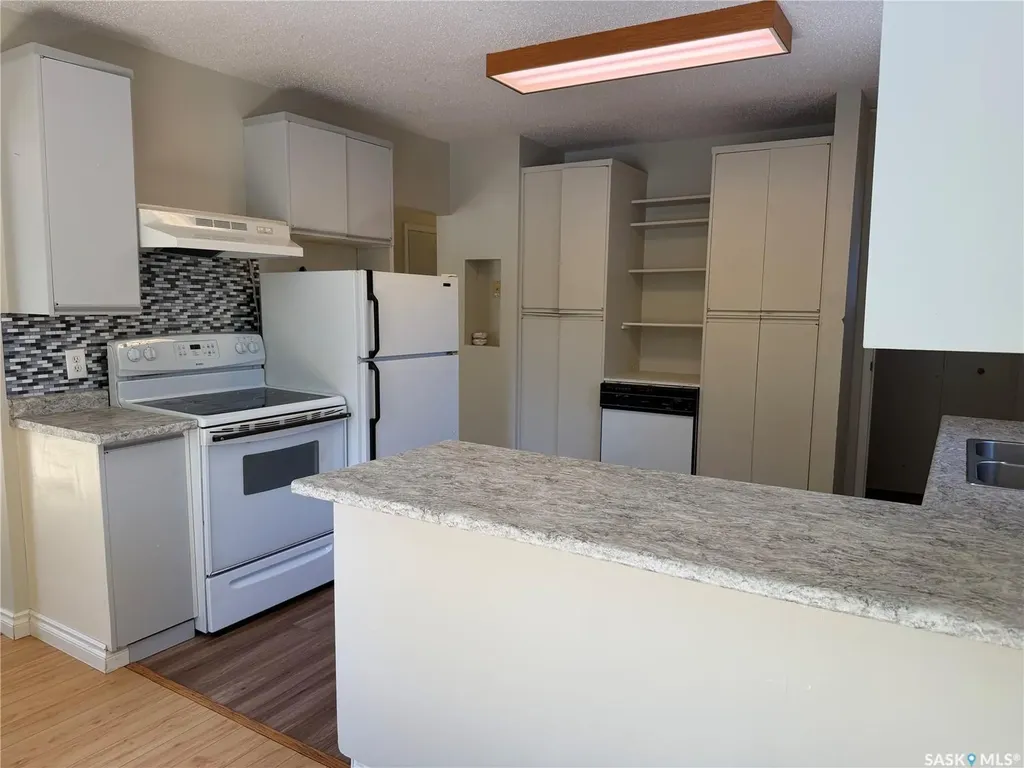 110 Hatton Avenue E Melfort SK S0E 1A0