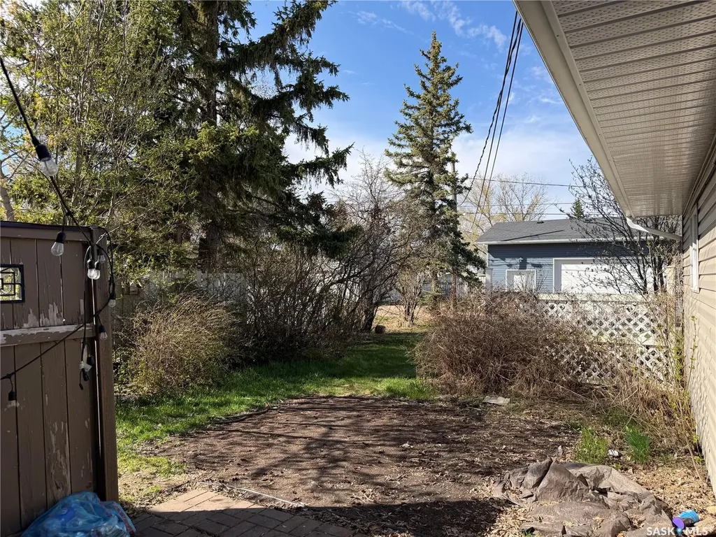 110 Hatton Avenue E Melfort SK S0E 1A0