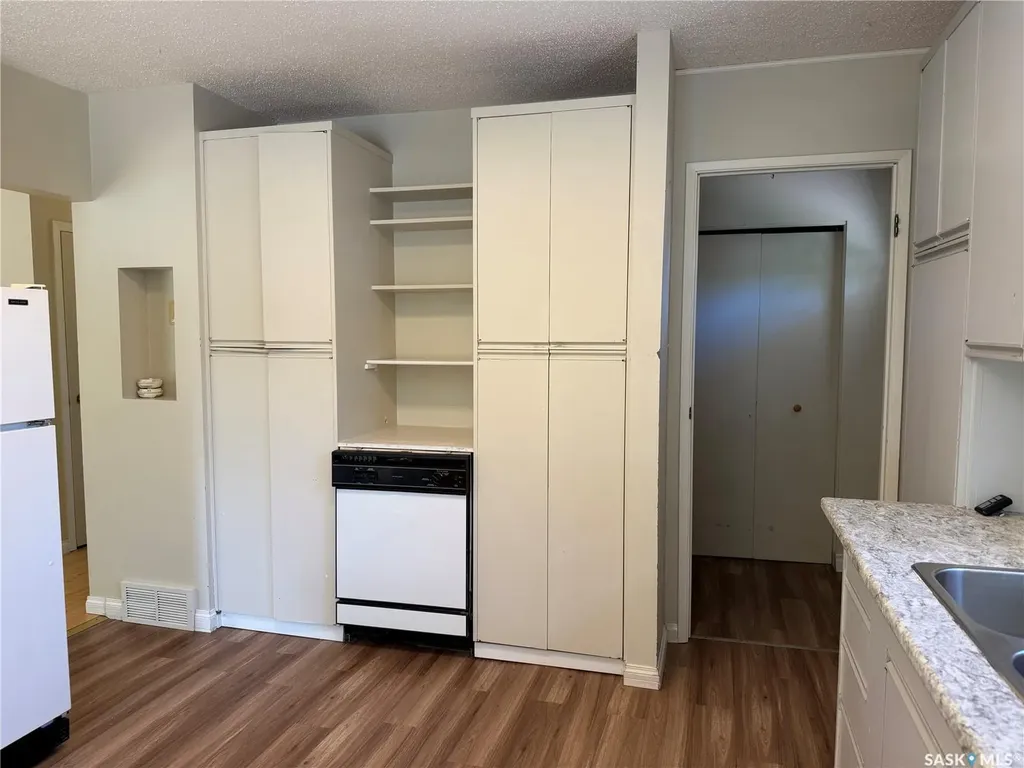 110 Hatton Avenue E Melfort SK S0E 1A0