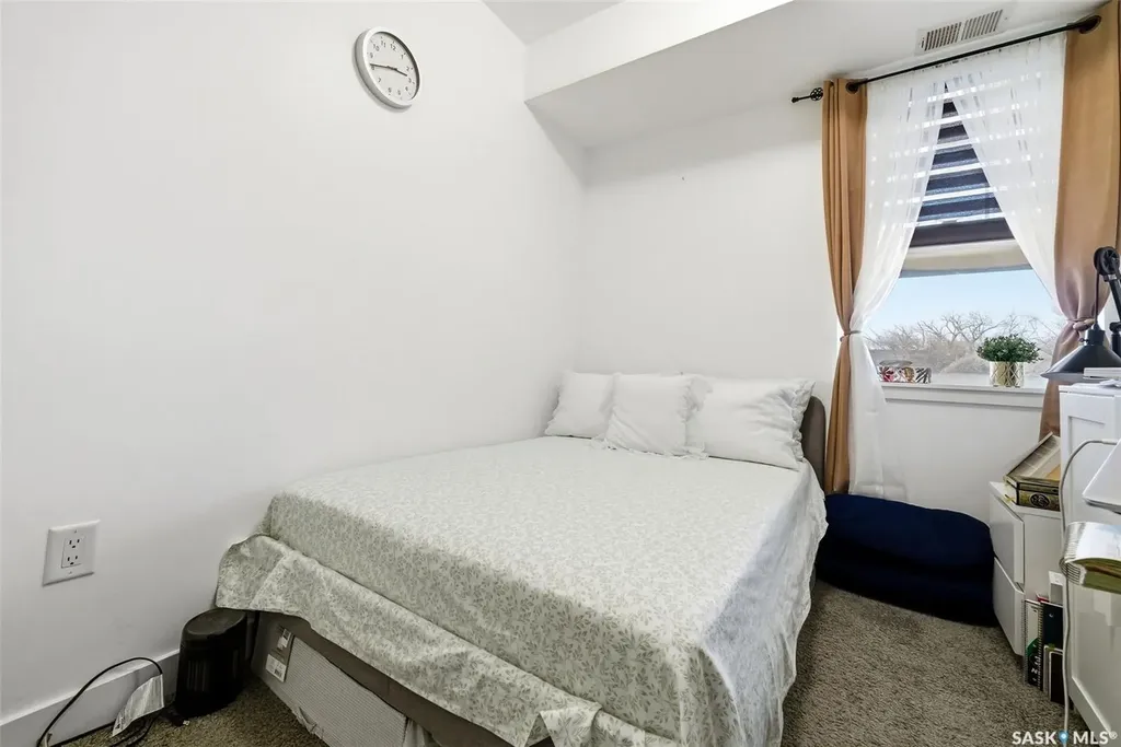 2255 Angus Street Regina SK S4T 2A3