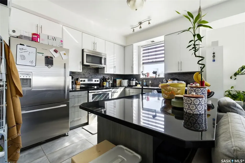 2255 Angus Street Regina SK S4T 2A3