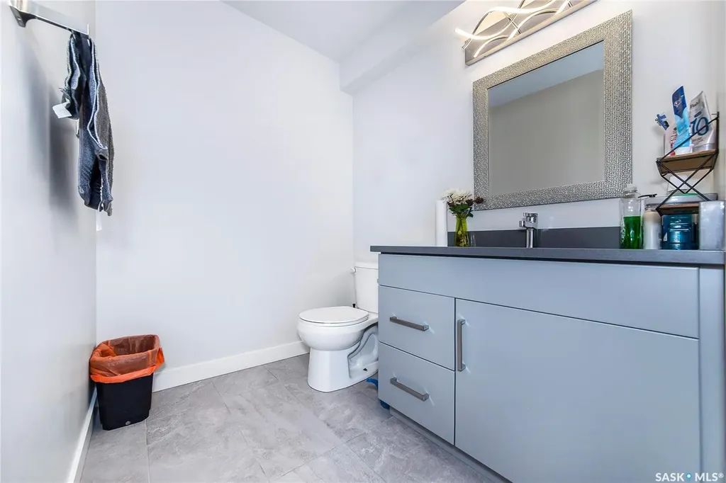 4166 Diefenbaker Drive Saskatoon SK S7I 6W8