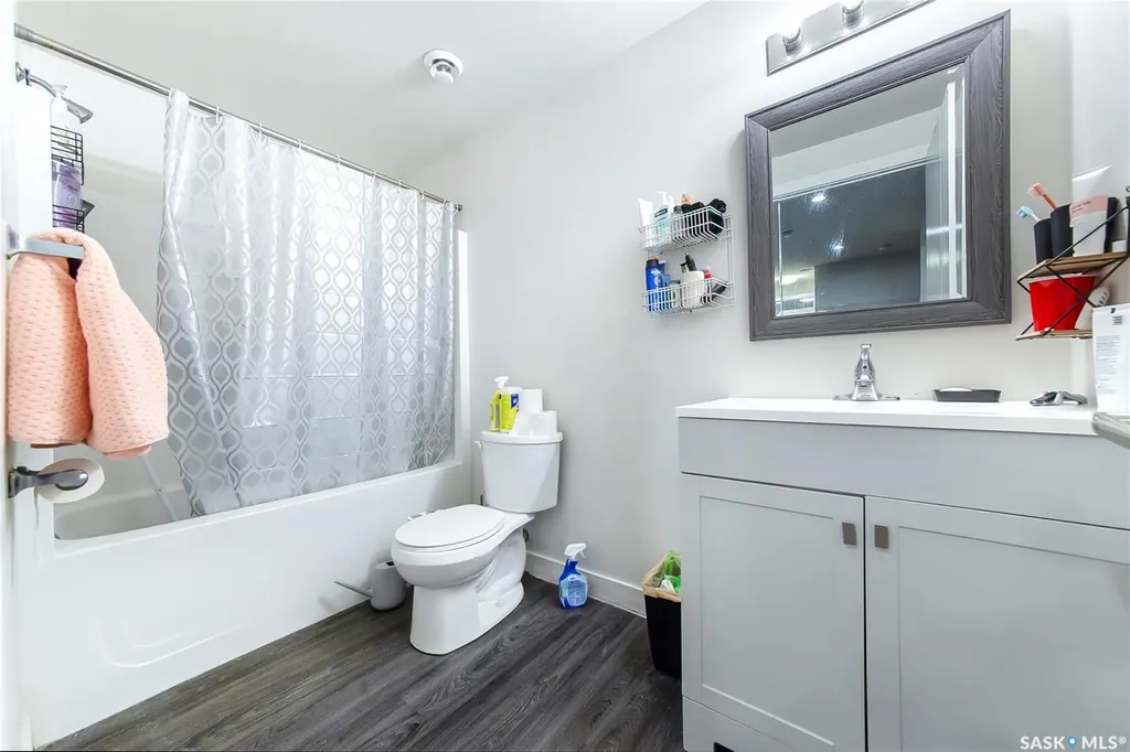 4166 Diefenbaker Drive Saskatoon SK S7I 6W8