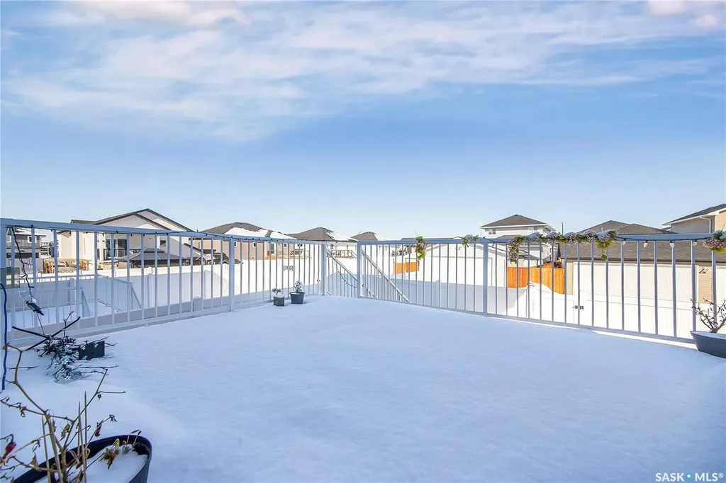 4166 Diefenbaker Drive Saskatoon SK S7I 6W8