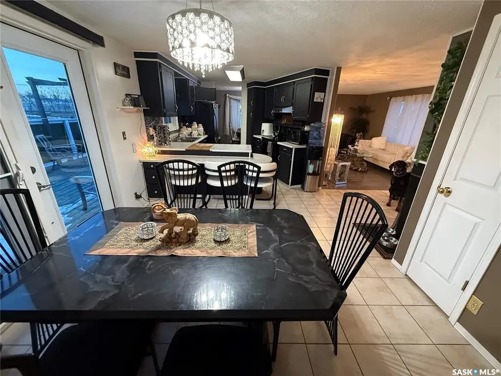 102 3rd Street E Carnduff SK S0C 0S0
