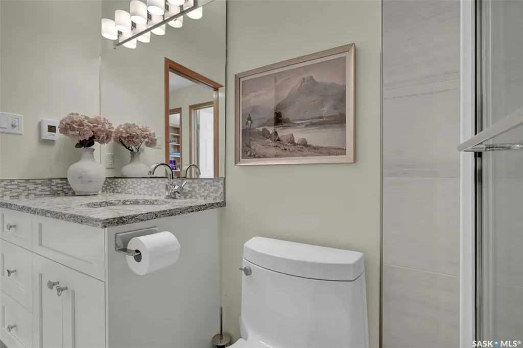 3328 Lakeshore Court Regina SK S4S 7H8