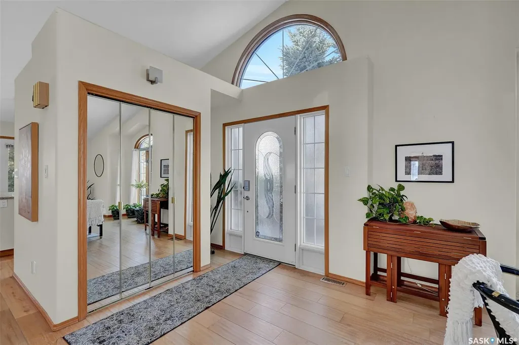3328 Lakeshore Court Regina SK S4S 7H8