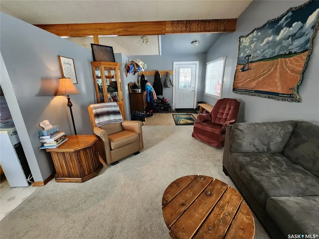 304 Second Avenue E Lampman SK S0C 1N0