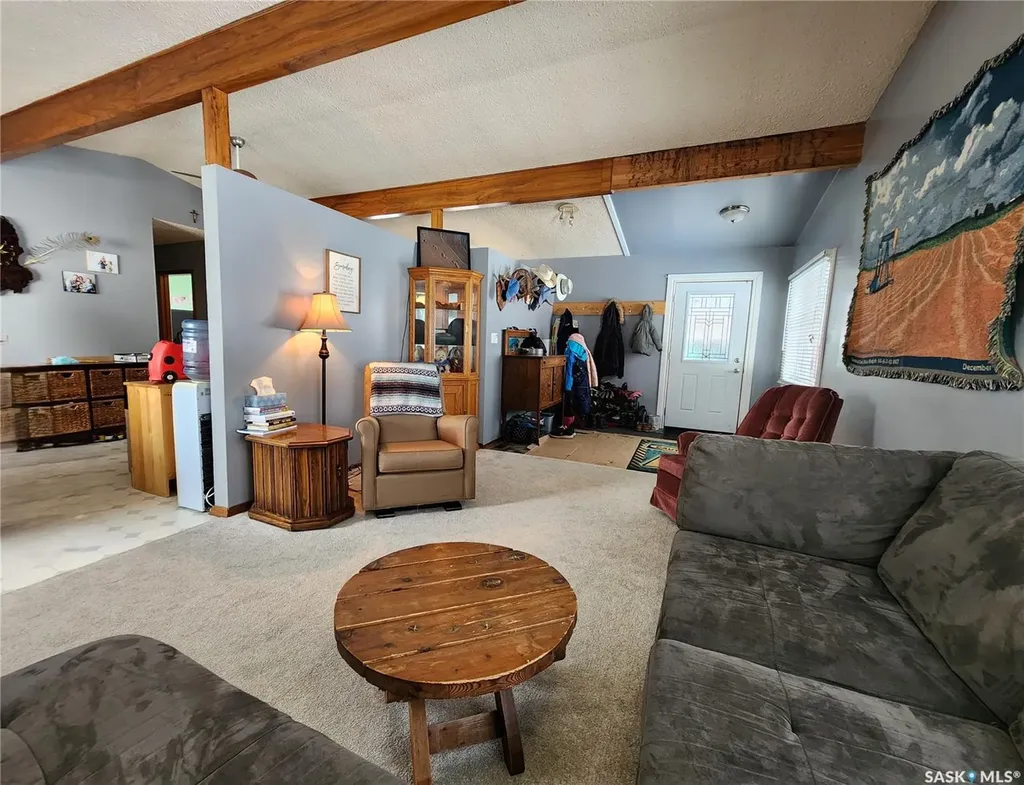 304 Second Avenue E Lampman SK S0C 1N0