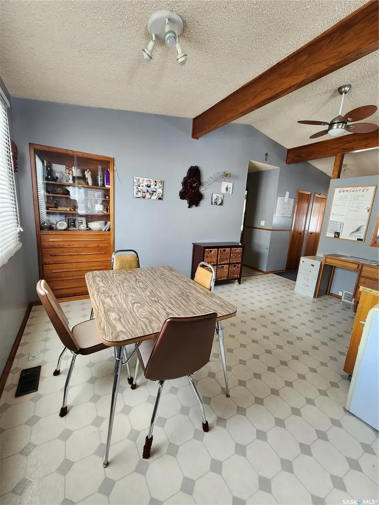 304 Second Avenue E Lampman SK S0C 1N0