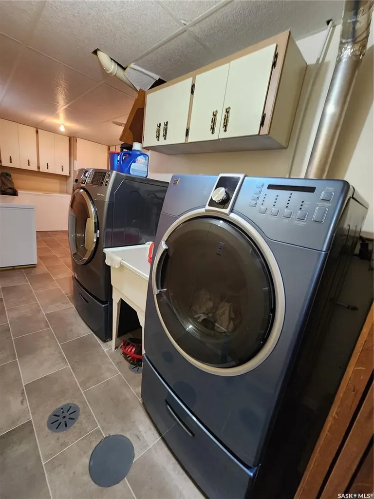 304 Second Avenue E Lampman SK S0C 1N0