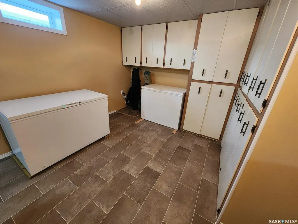 304 Second Avenue E Lampman SK S0C 1N0
