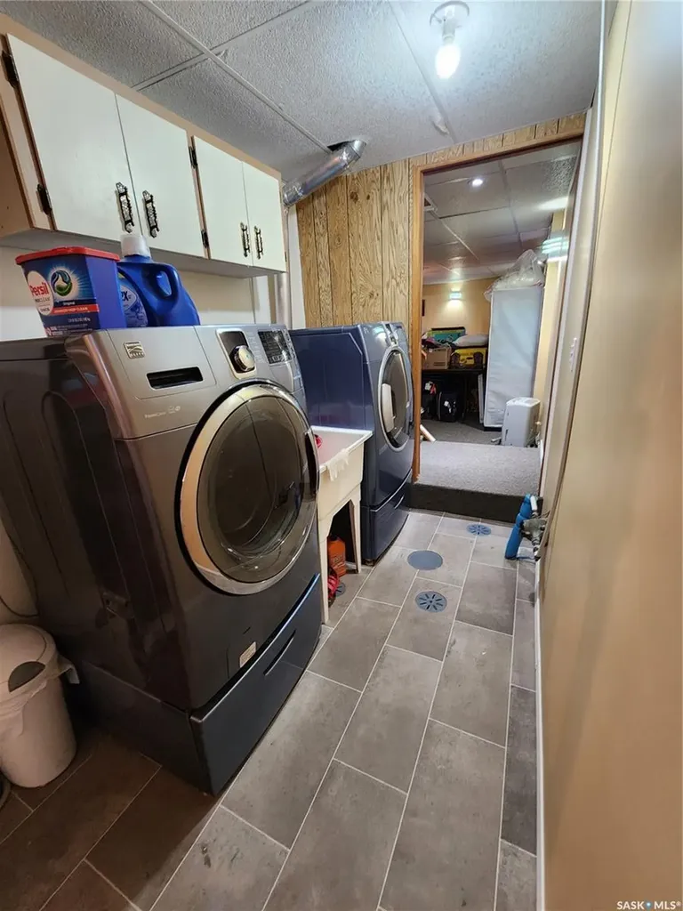 304 Second Avenue E Lampman SK S0C 1N0