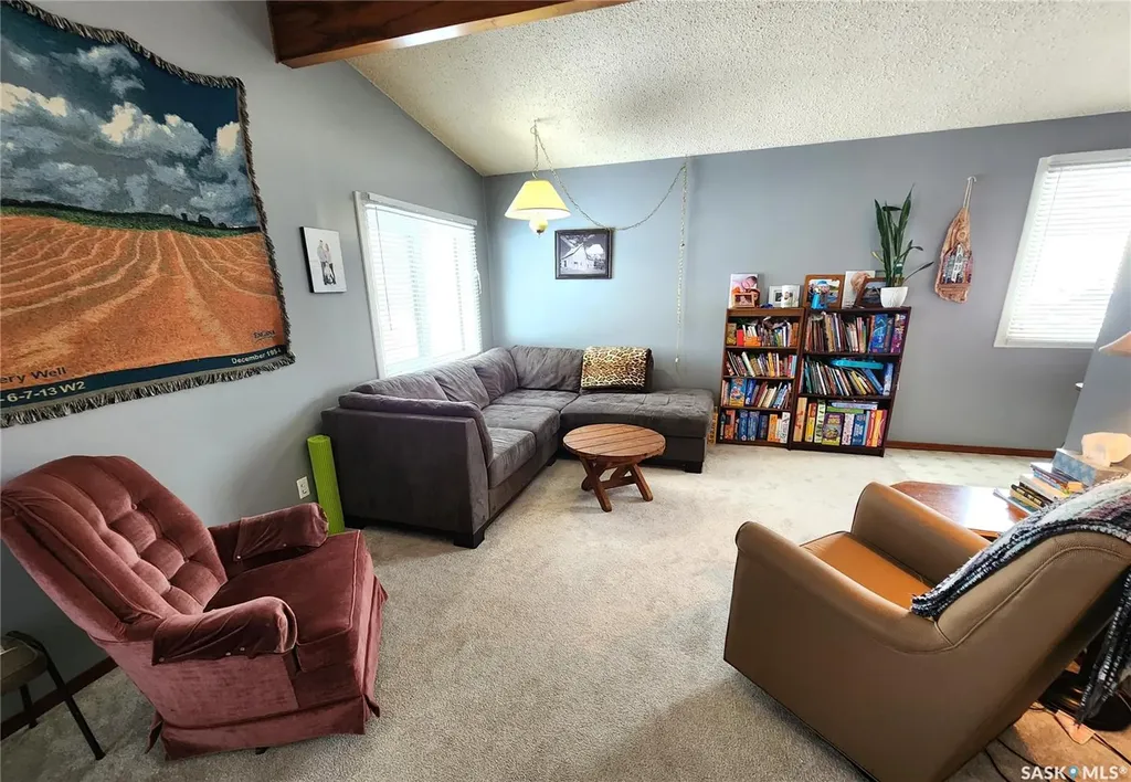 304 Second Avenue E Lampman SK S0C 1N0