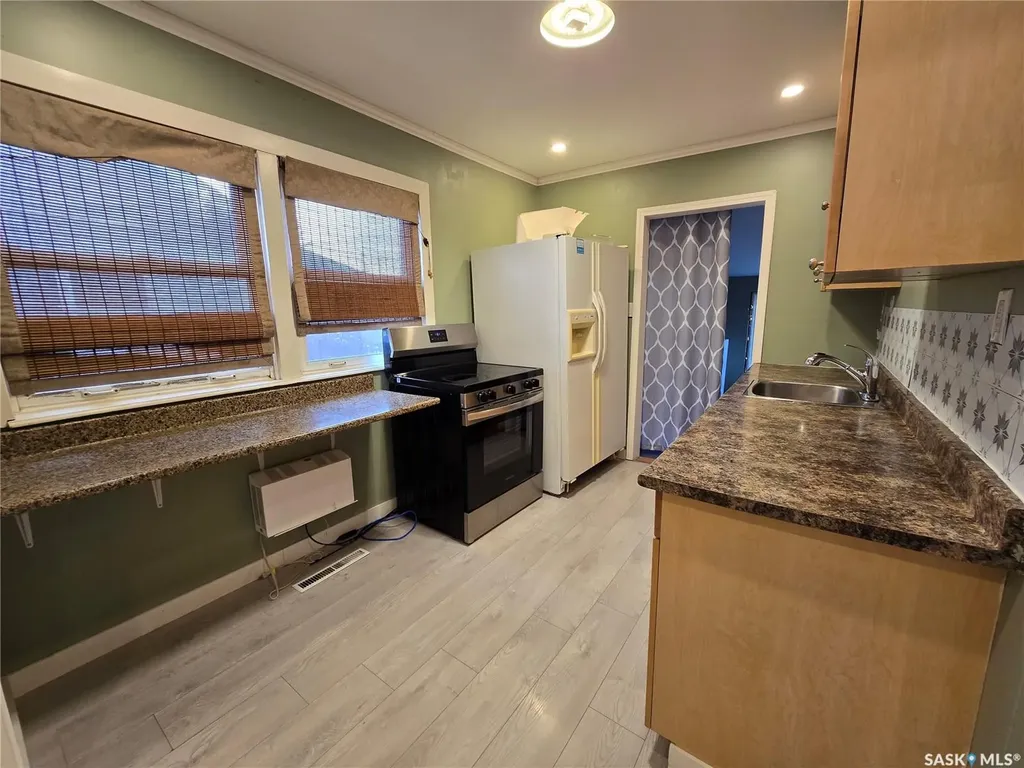 336 2nd Avenue SE Weyburn SK S4H 1X1