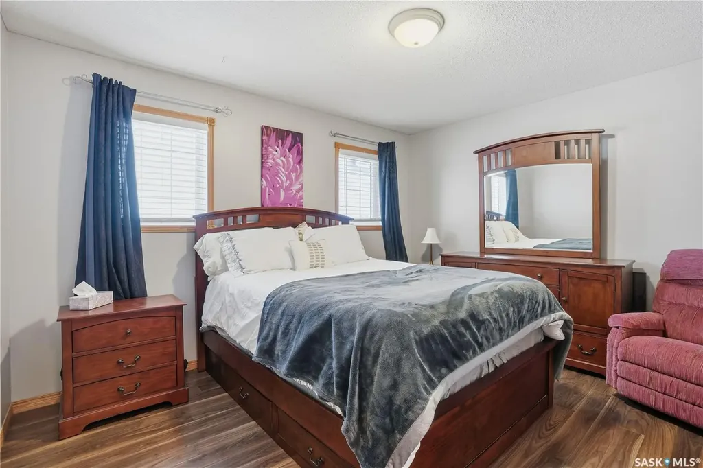 3148 Wimbledon Bay Regina SK S4V 2Y6