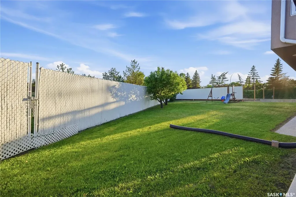 3148 Wimbledon Bay Regina SK S4V 2Y6