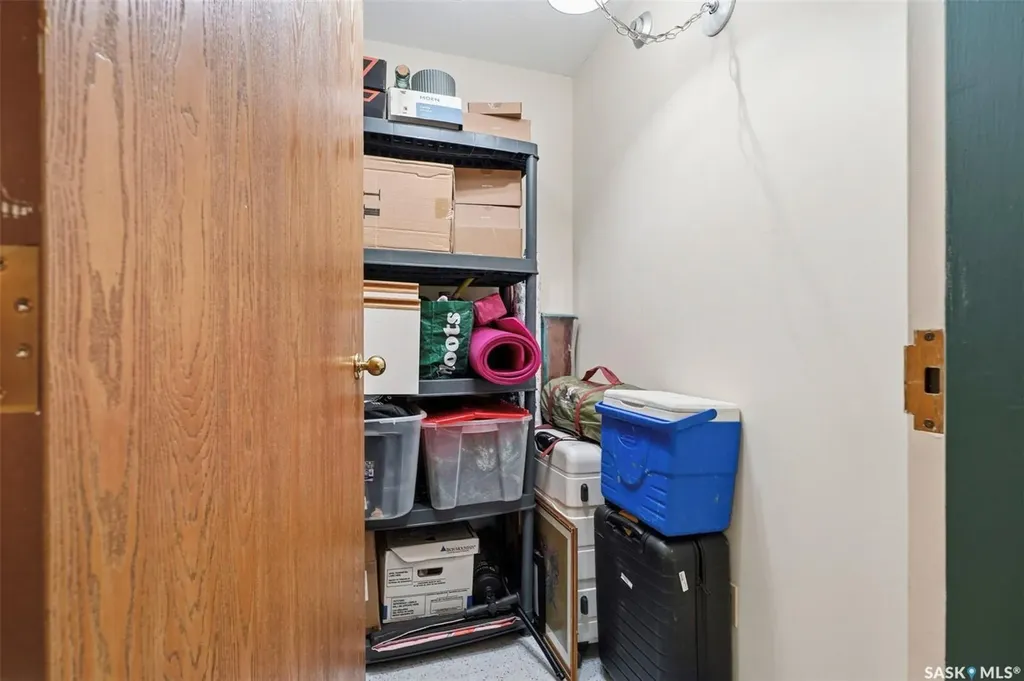 222 Saskatchewan Crescent E Saskatoon SK S7N 0K6