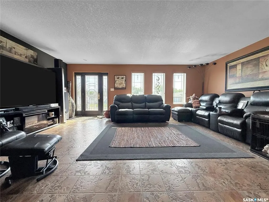 540 Stanley Street Esterhazy SK S0A 0X0