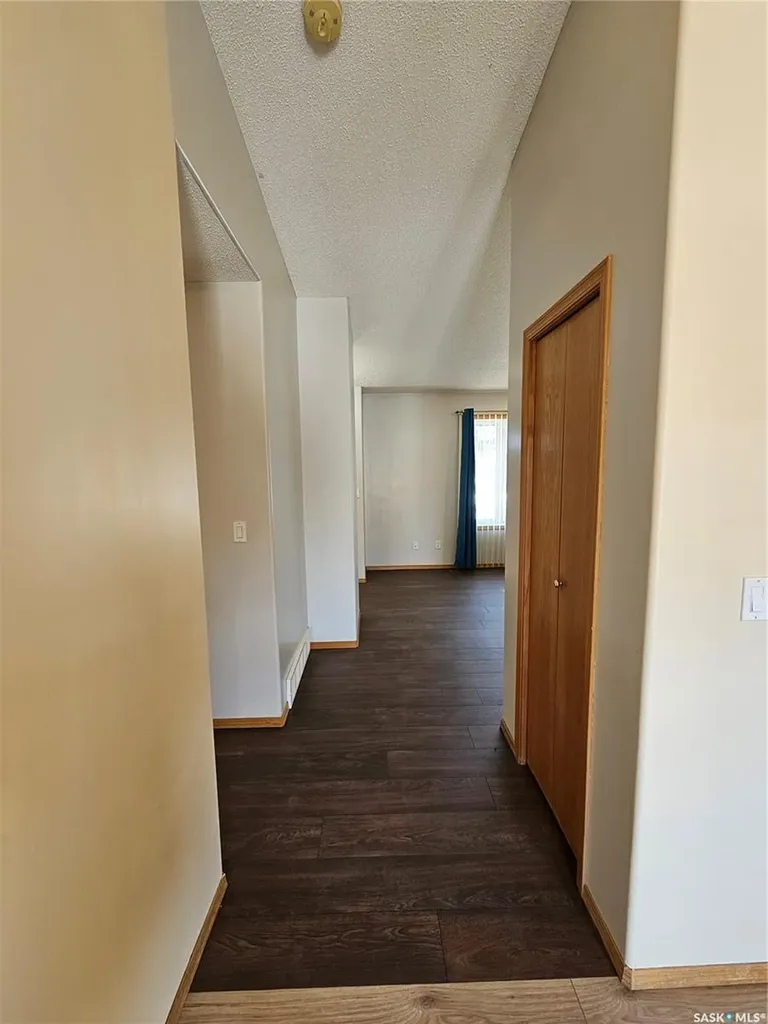 297 5th Avenue E Unity SK S0K 4L0