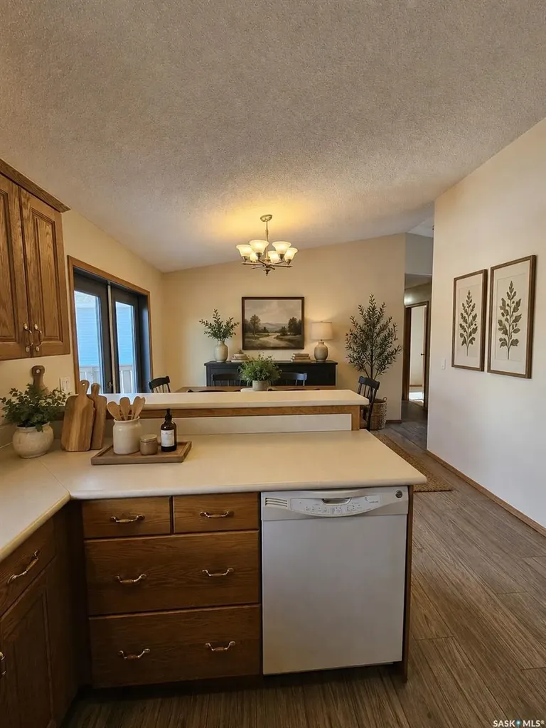 297 5th Avenue E Unity SK S0K 4L0