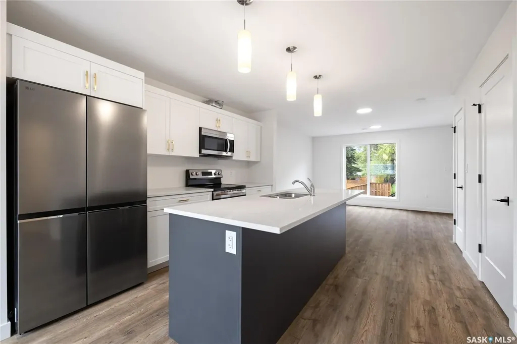 75 3rd Avenue Lumsden SK S0G 3C0