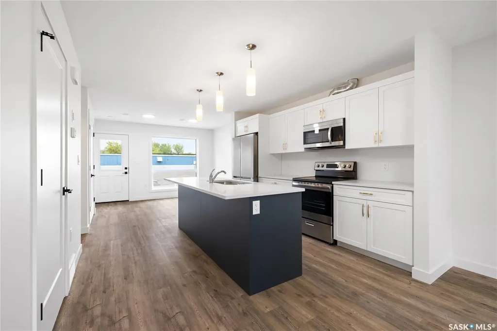 75 3rd Avenue Lumsden SK S0G 3C0