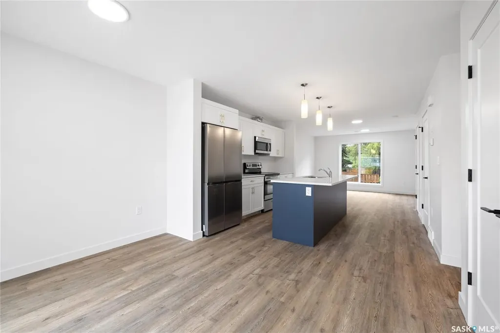 75 3rd Avenue Lumsden SK S0G 3C0