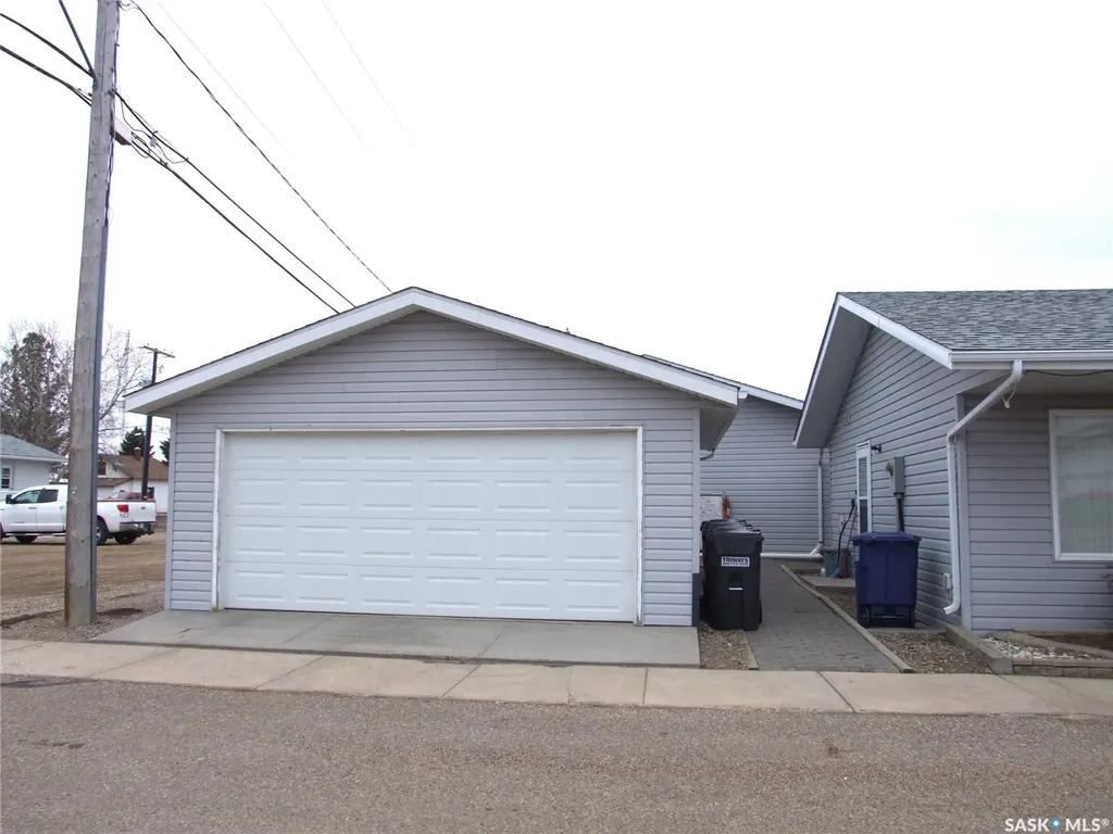 401 Martin Street Burstall SK S0N 0H0