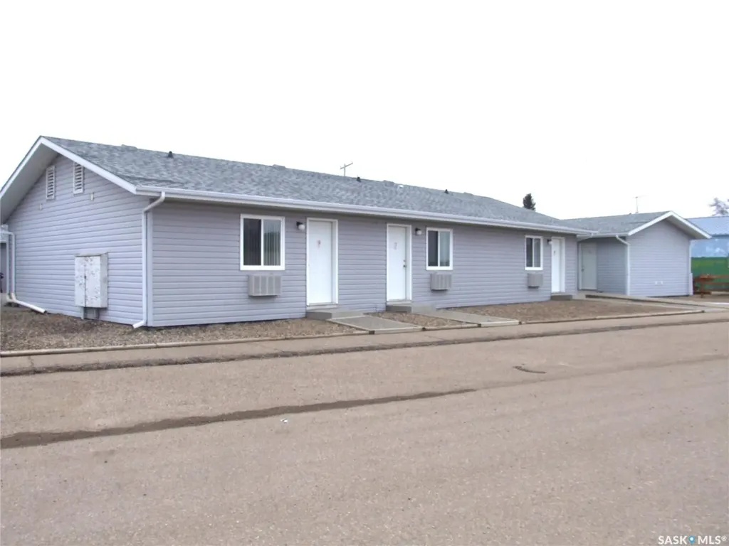401 Martin Street Burstall SK S0N 0H0