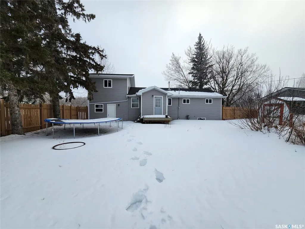 15 Walker Avenue Yarbo SK S0A 4V0