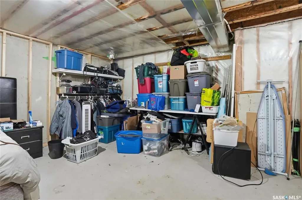 802 K Avenue N Saskatoon SK S7L 2N1