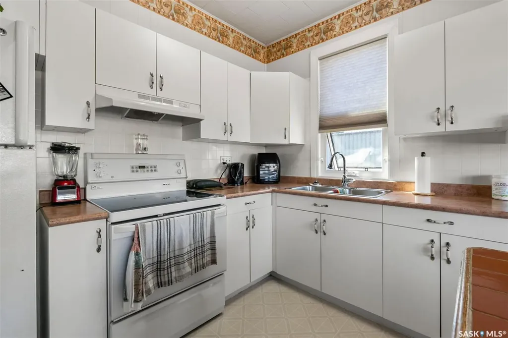 103 Main Street Watrous SK S0K 4T0