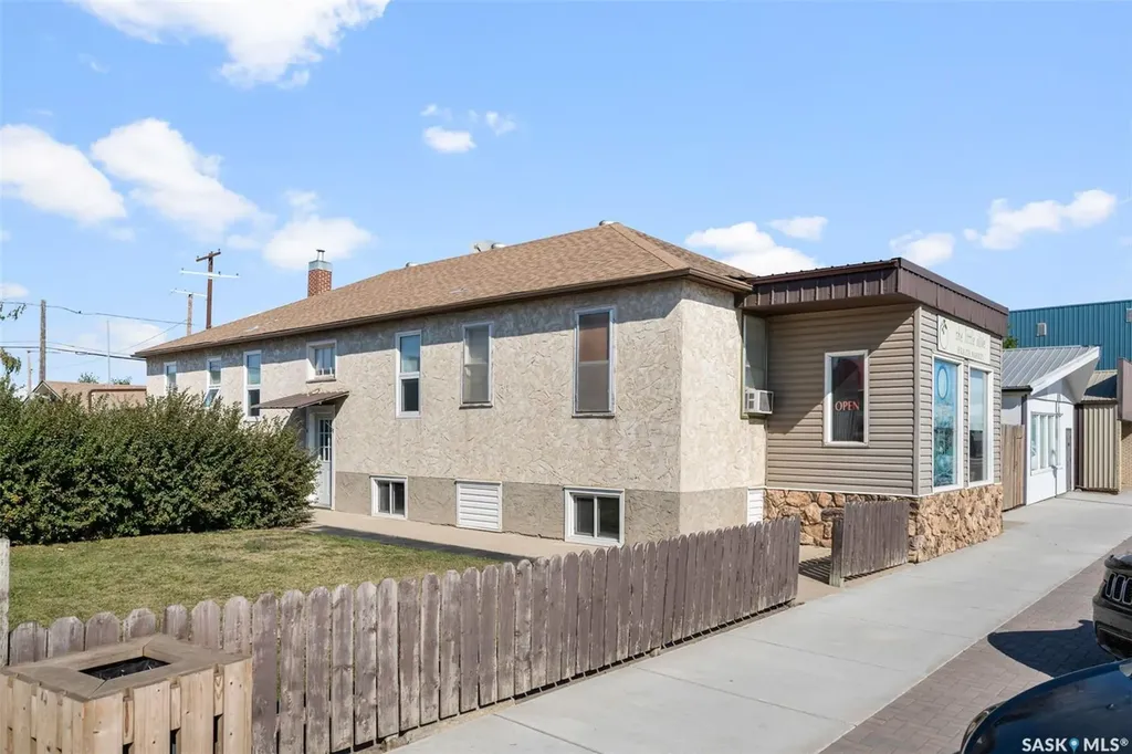 103 Main Street Watrous SK S0K 4T0