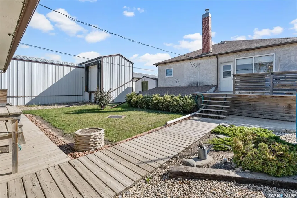 103 Main Street Watrous SK S0K 4T0