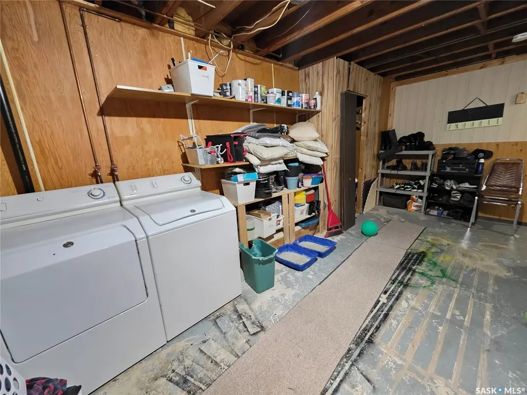 520 Dennis Street Herbert SK S0H 2A0