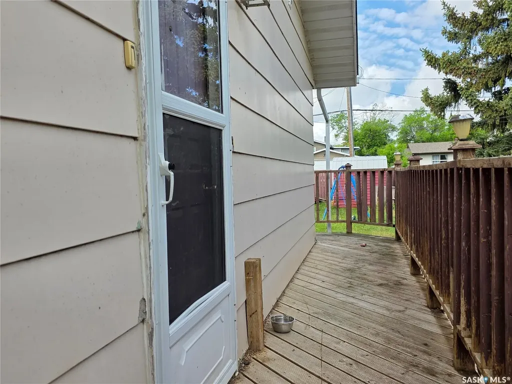520 Dennis Street Herbert SK S0H 2A0