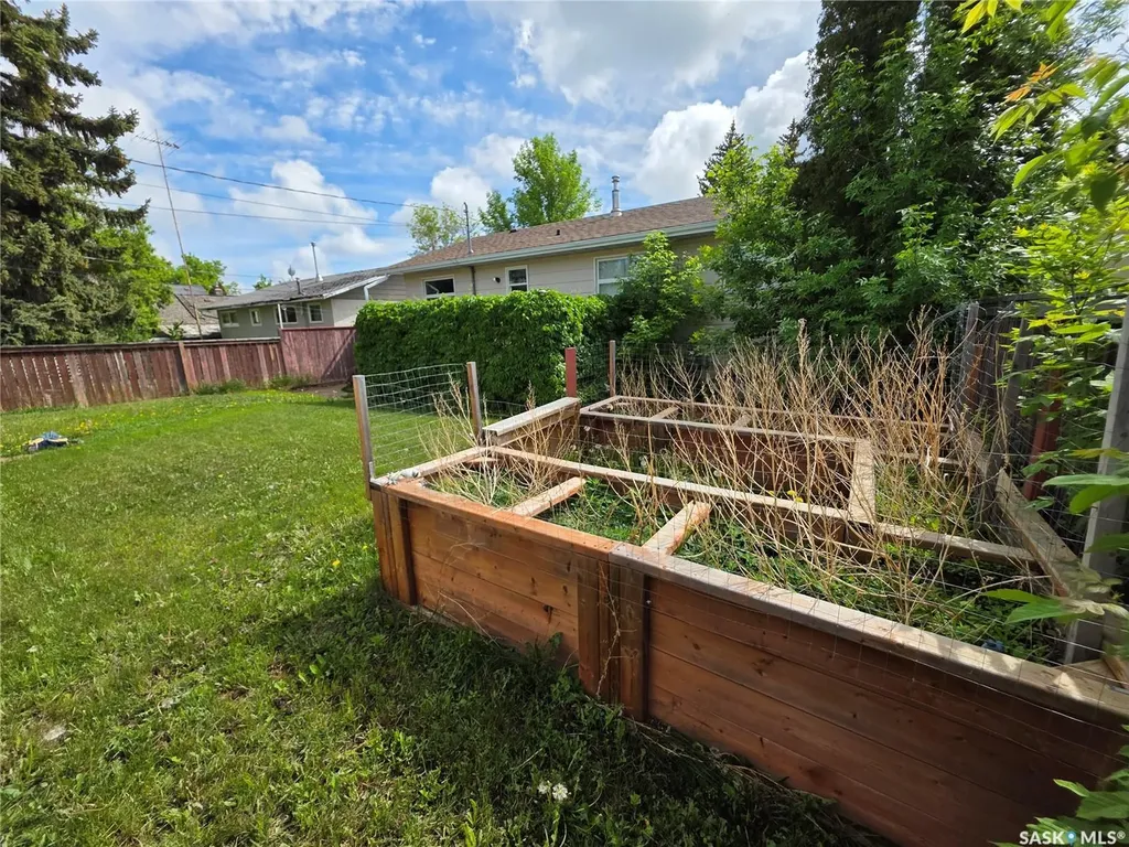 520 Dennis Street Herbert SK S0H 2A0