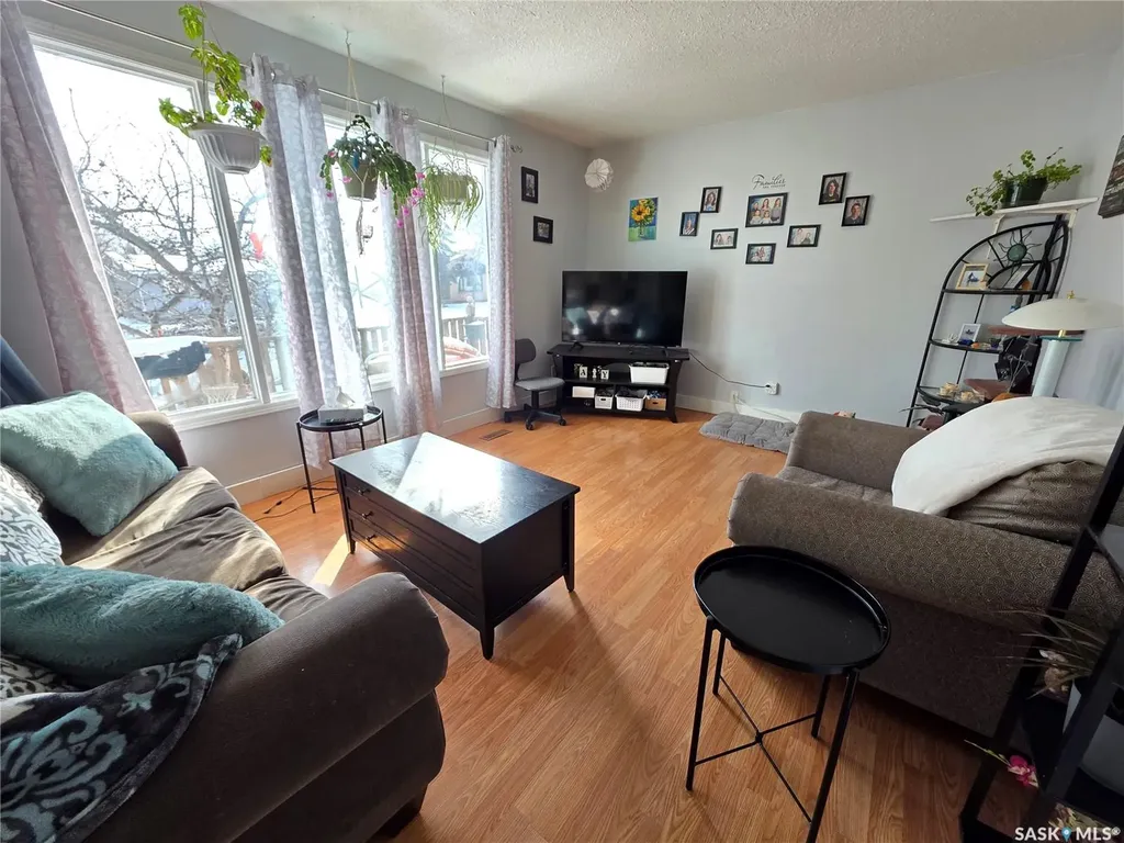 520 Dennis Street Herbert SK S0H 2A0