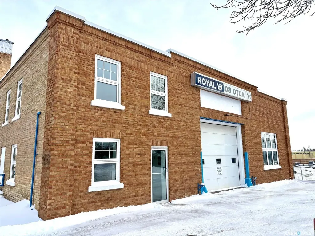 29 Sixth Avenue N Yorkton SK S3N 0X6