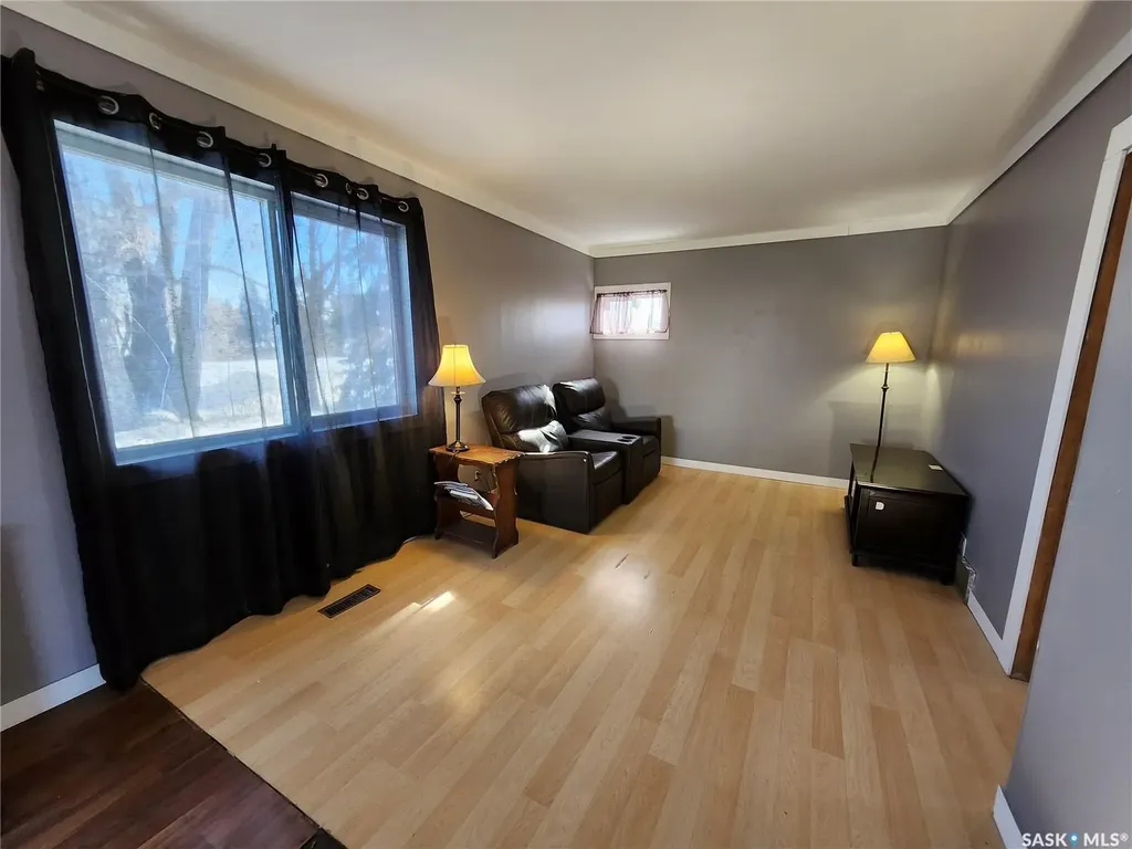7 Park Street Yarbo SK S0A 4V0