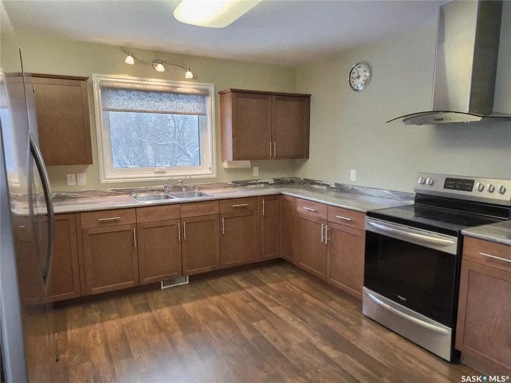 933 Front Street S Broadview SK S0G 0K0