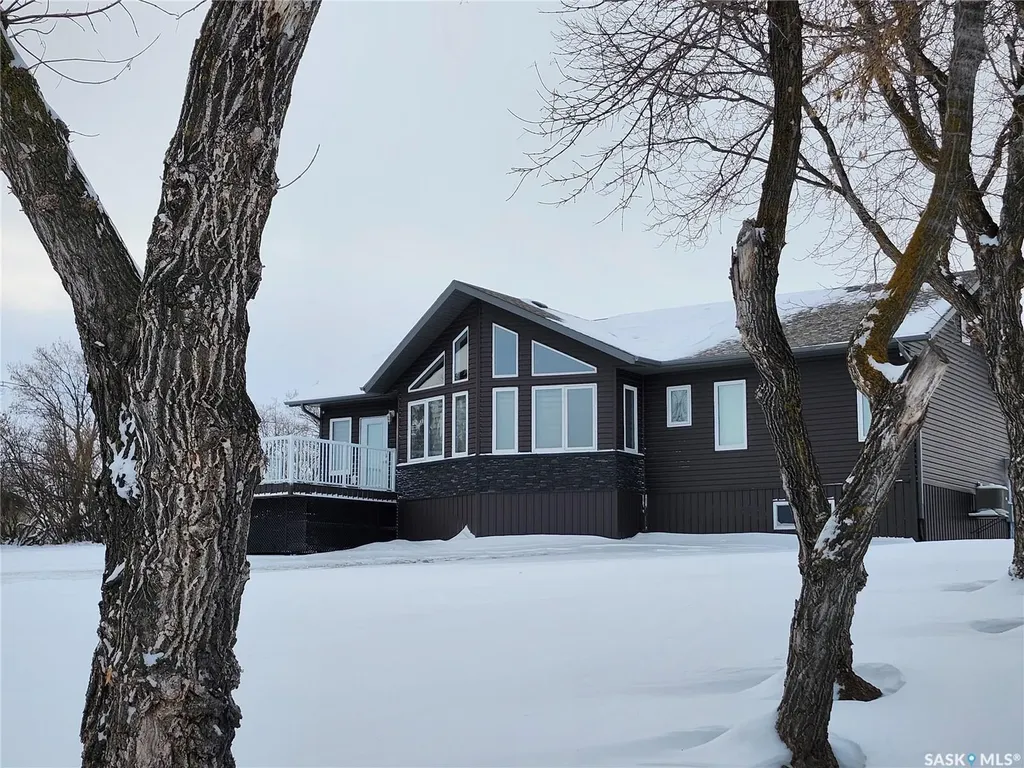 933 Front Street S Broadview SK S0G 0K0