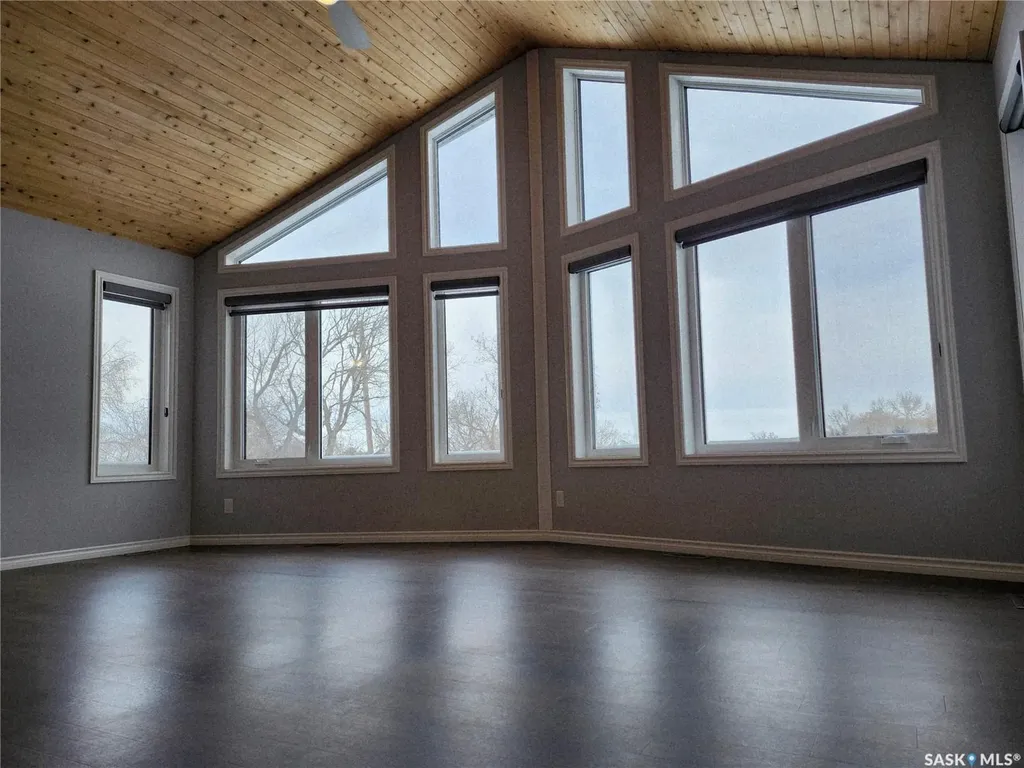 933 Front Street S Broadview SK S0G 0K0