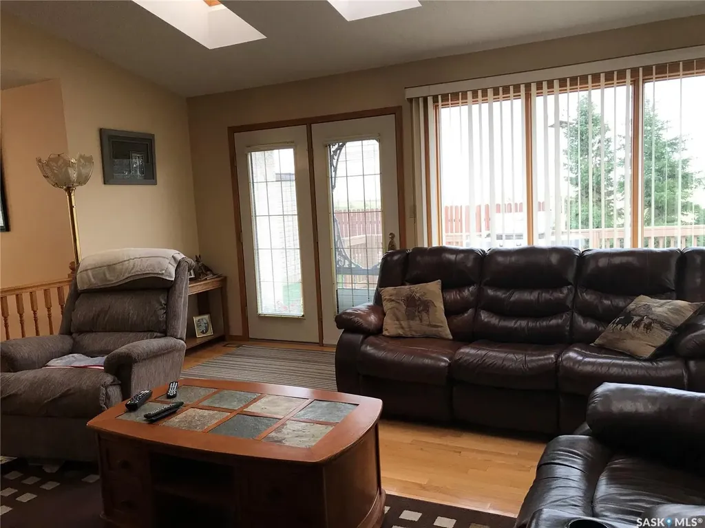 219 3rd Street E Odessa SK S0G 3S0