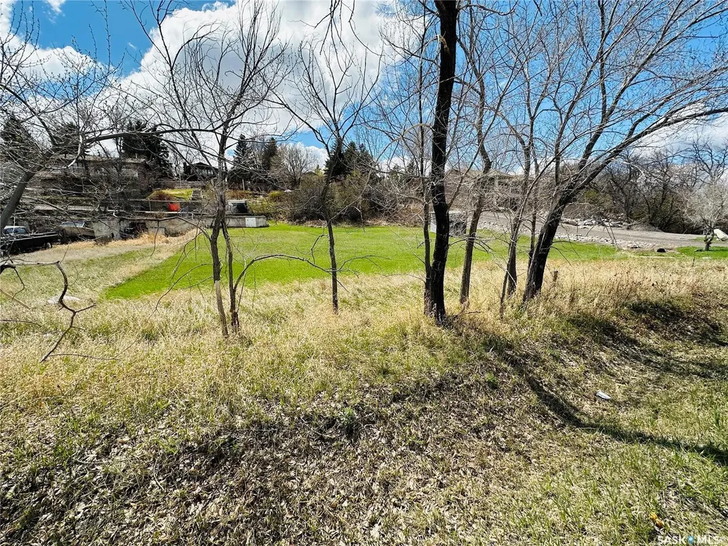 641 Grand Avenue Buena Vista SK S2V 1A2